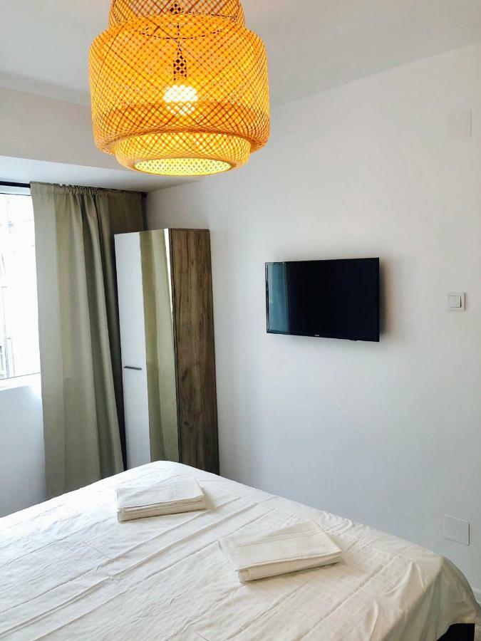 Eric Apartment Бухарест Екстер'єр фото
